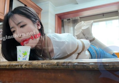 【枫叶工作室】《星潜行动组：行动失败，威胁折磨，潇幂身陷魔窟！》