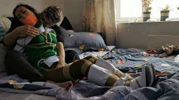 【JS】丝袜销售员 下-凌薇主演-袜子塞嘴 丝袜套头 驷马捆绑