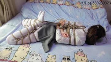 【HUI工作室】短裙白丝，绑得严严实实