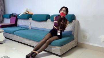 【梦川】【斯文女秘原味嘟嘴】【灵儿】脱鞋tk 胶带封嘴