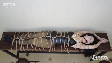 【半岛束艺台】【海语】 美帝定拍：挠死人不偿命