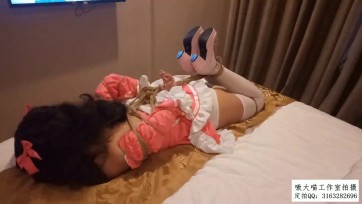 【嗷大喵】想做魔术师 鬼鬼祟祟的小莫为了做魔术师可是受尽了折磨--第一集