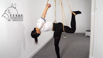 【多多洛】00后妹子直臂缚