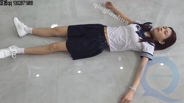 【一往情深】迷晕私拍《被尾随的女学生》