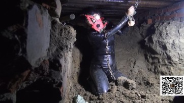 【禅狱工作室】镣铐下的女牢工