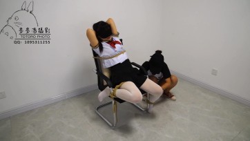 【多多洛】胖妞女仆装水手服首次被缚自解二合一