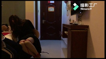 【喵影工厂】上班族伪娘被小偷入室绑架玩弄