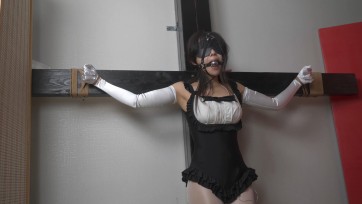 【象人工作室】小0-白丝女仆装，柱缚&十字架，女仆小惩罚