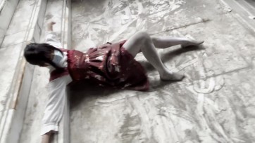 【小瓶子】lo裙白丝地库男厕所弄脏打滚3.0