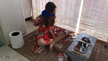 【JS】曼文 日式和服盘腿捆绑+丝袜蒙嘴