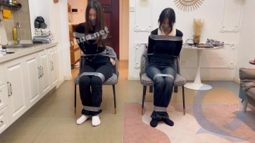 【默示录】【小程】【小卫】2位新模，御姐与甜妹的反差，胶带捆一波~