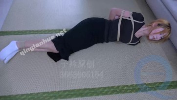 【子衿原创】新模试镜 大长腿妹子的紧缚体验