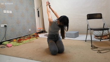 【随心原创】杨蕊 五花大绑 手指绑 反手吊 站不起来只能一直难受的蹲着