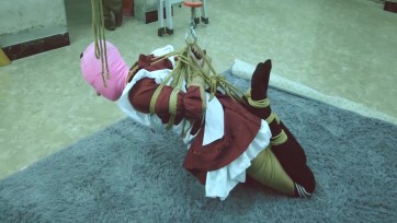 【clz原创】灵粒纱布包头，穿15厘米过膝长靴被复杂的日式捆绑，单脚吊，M脚跪吊。